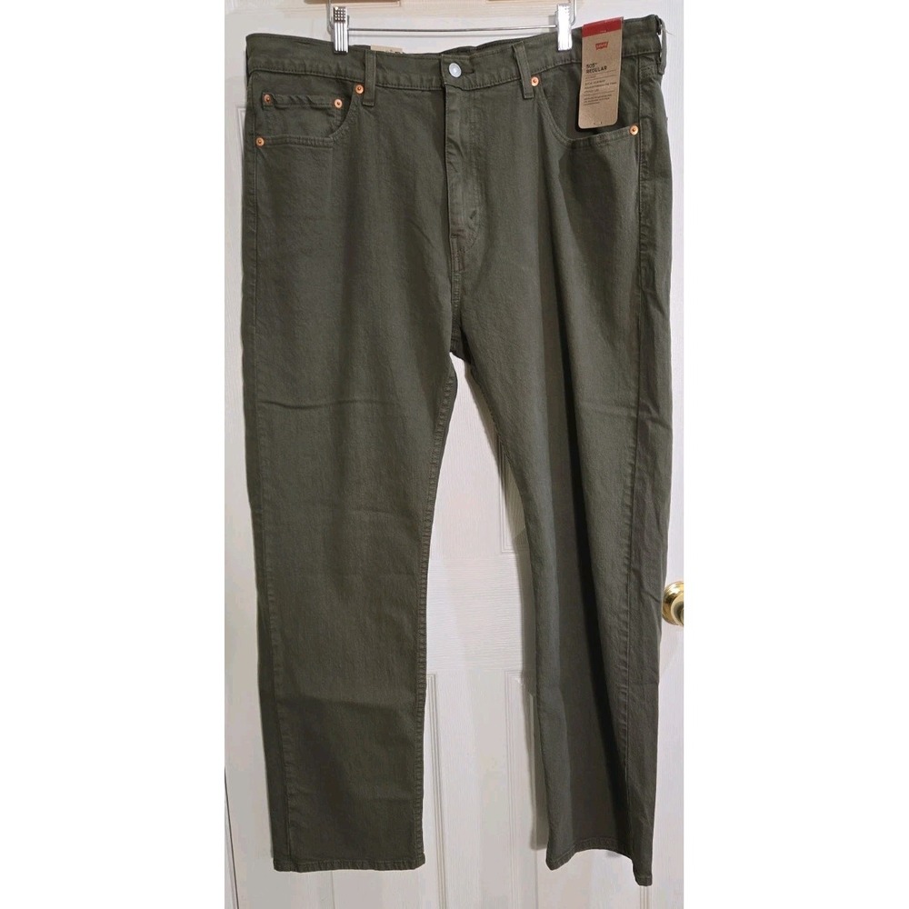 Levi's 505 Mens 40x32 Sits at Waist Regular Through the Thigh Straight Leg Green